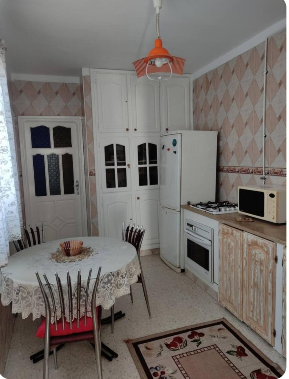 Apartment A Pres De Zone Touristique 5 Minutes A Pied De La